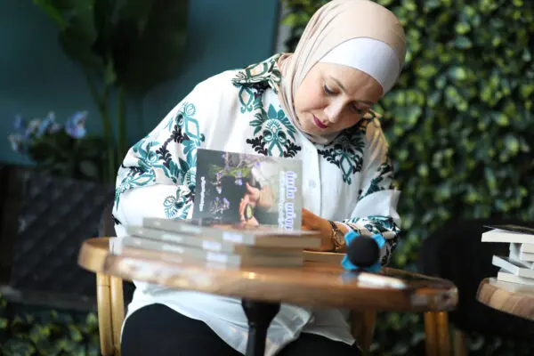 كتاب: خيروني ما بين الأمومة والطموح فاخترت الاثنين