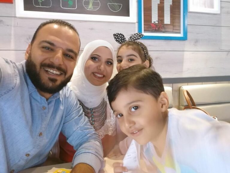 رحلة معلمة لغة عربية في مواجهة غربة الوطن. قصة نجاح لأم مغتربة ومعلمة في الكويت 9 Amal - كلنا أمهات