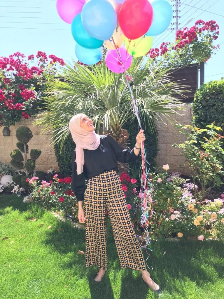 من وظيفة معلمة إلى لايف كوتش أطفال : رويدة عمران 6 وظيفة معلمة_ رويدة عمران
