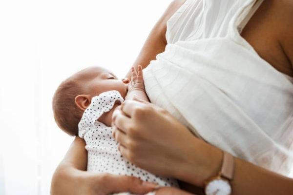 عدم تقبل الرضاعة الطبيعية: حقائق لا نعرفها 5 istockphoto 1170983856 612x612 1 600x400 1 1 - كلنا أمهات