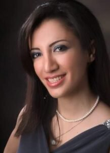 صيدلانية في الطبي