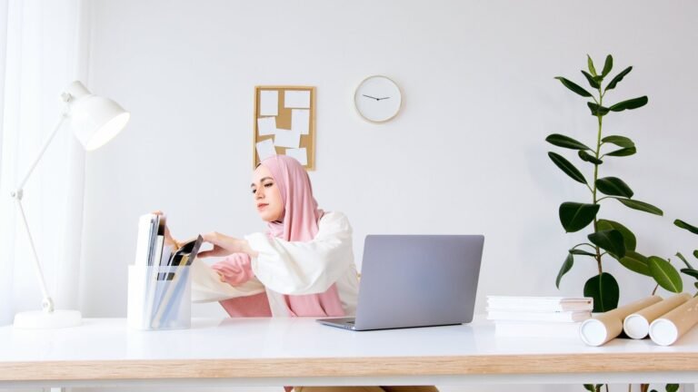 ما هو اختبار الشخصية بطريقة بيركمان؟ 3 pexels artem podrez 5125223 1 - كلنا أمهات