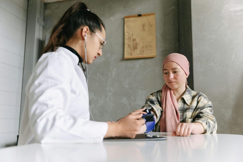 أهمية العلاقة بين الطبيب والمريض_كلنا أمهات