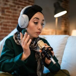 صناعة المحتوى للنساء